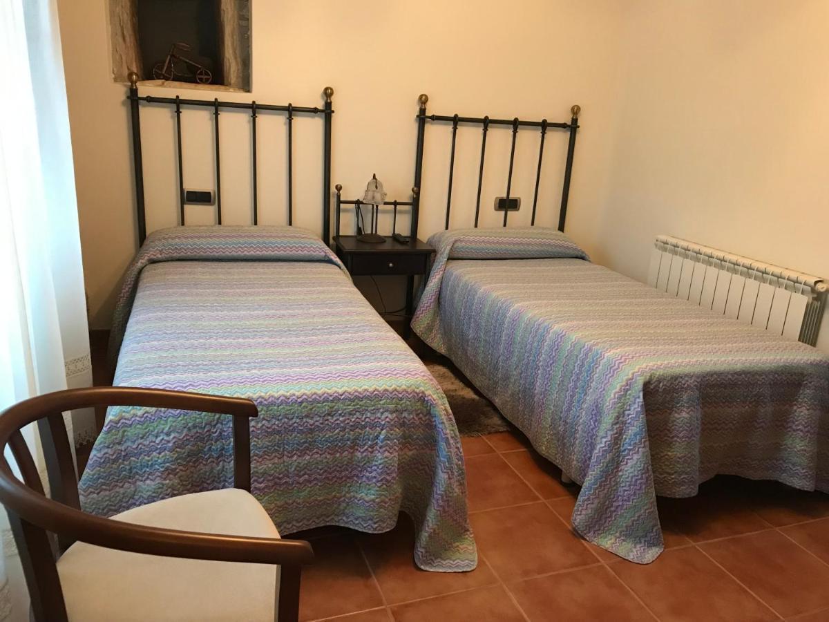 Cabreiros Pension Xacobe מראה חיצוני תמונה