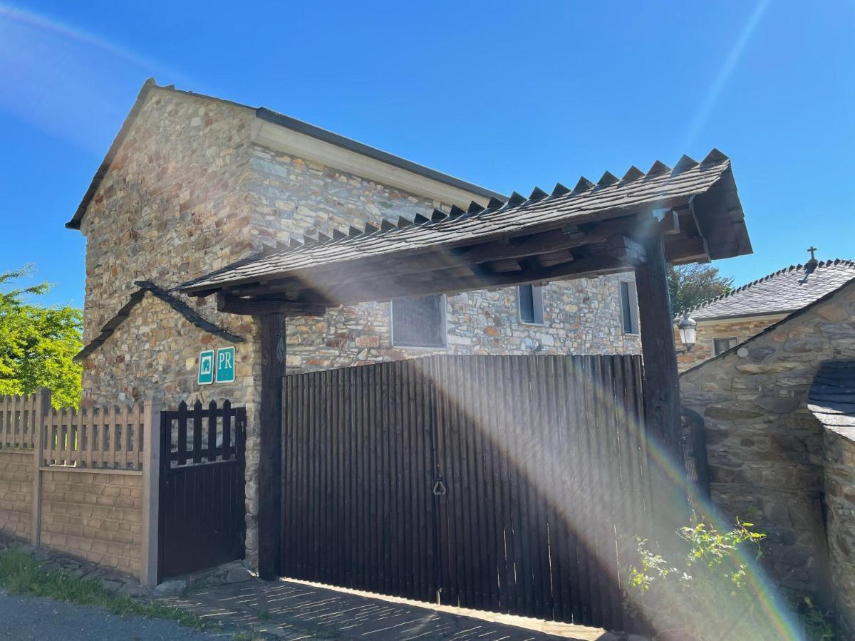 Cabreiros Pension Xacobe מראה חיצוני תמונה